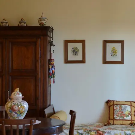 Marisa Apartament *